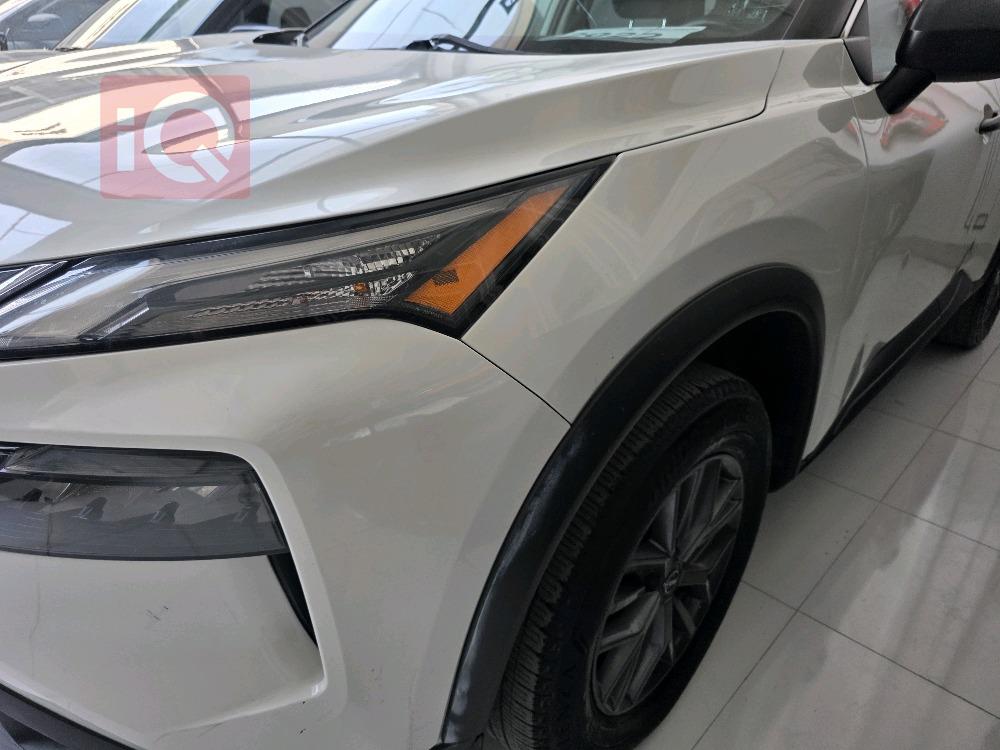 https://cdn.iqcars.ioscaled_1000060659_out.jpg